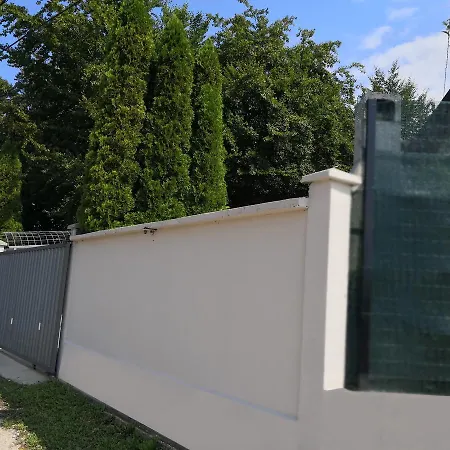 Zelena Oaza בית נופש